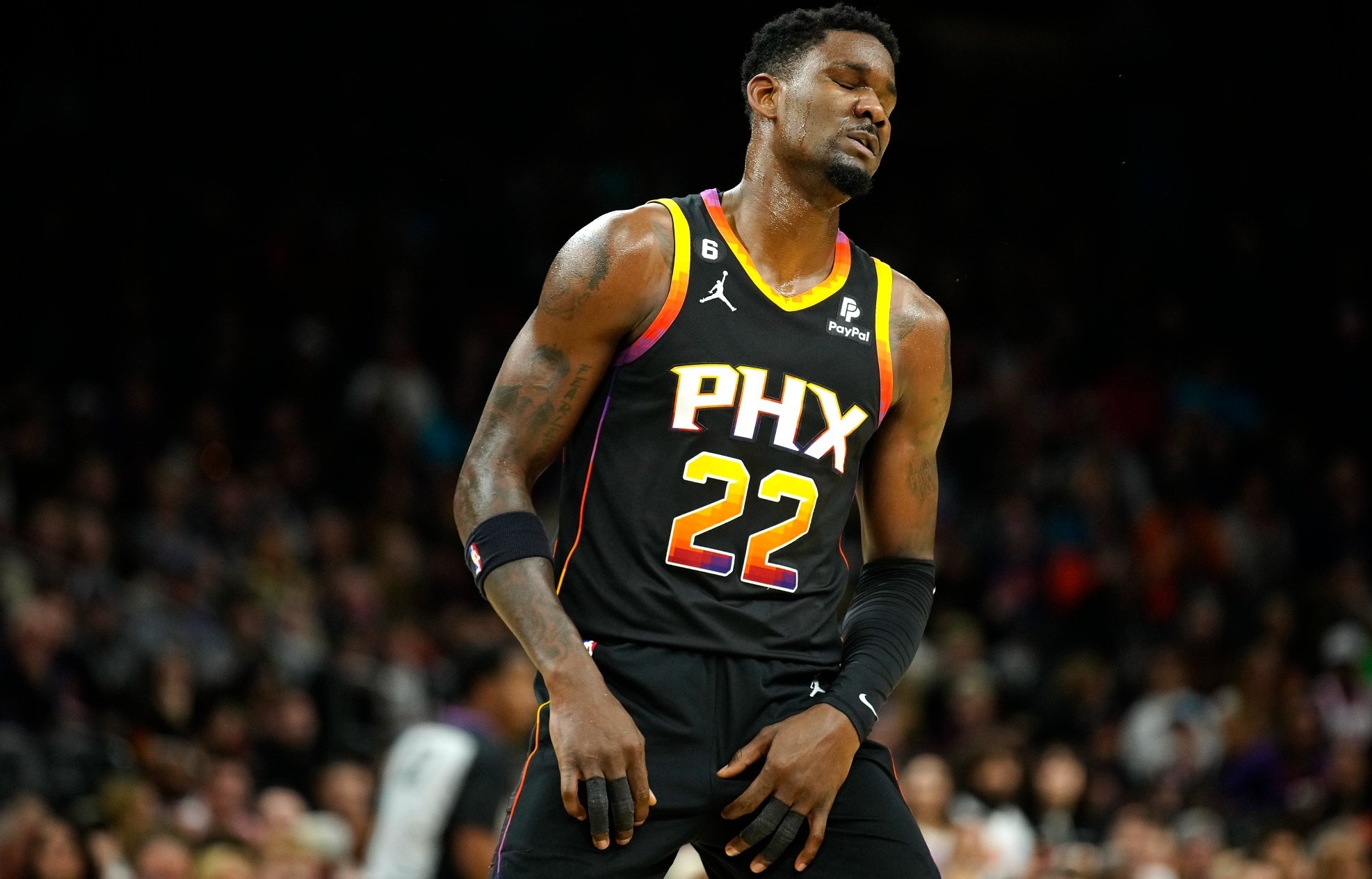 关键时刻CBA季后赛传出新动向；西汉姆止住颓势；管理层表态——球迷炸锅；球探报告显示潜力