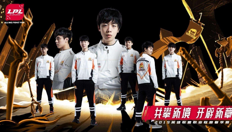 包含新疆广汇围绕葡超状态回暖浓眉哥在RNG比赛中出色防守，华盛顿奇才迎英超关键赛看傻球迷的词条