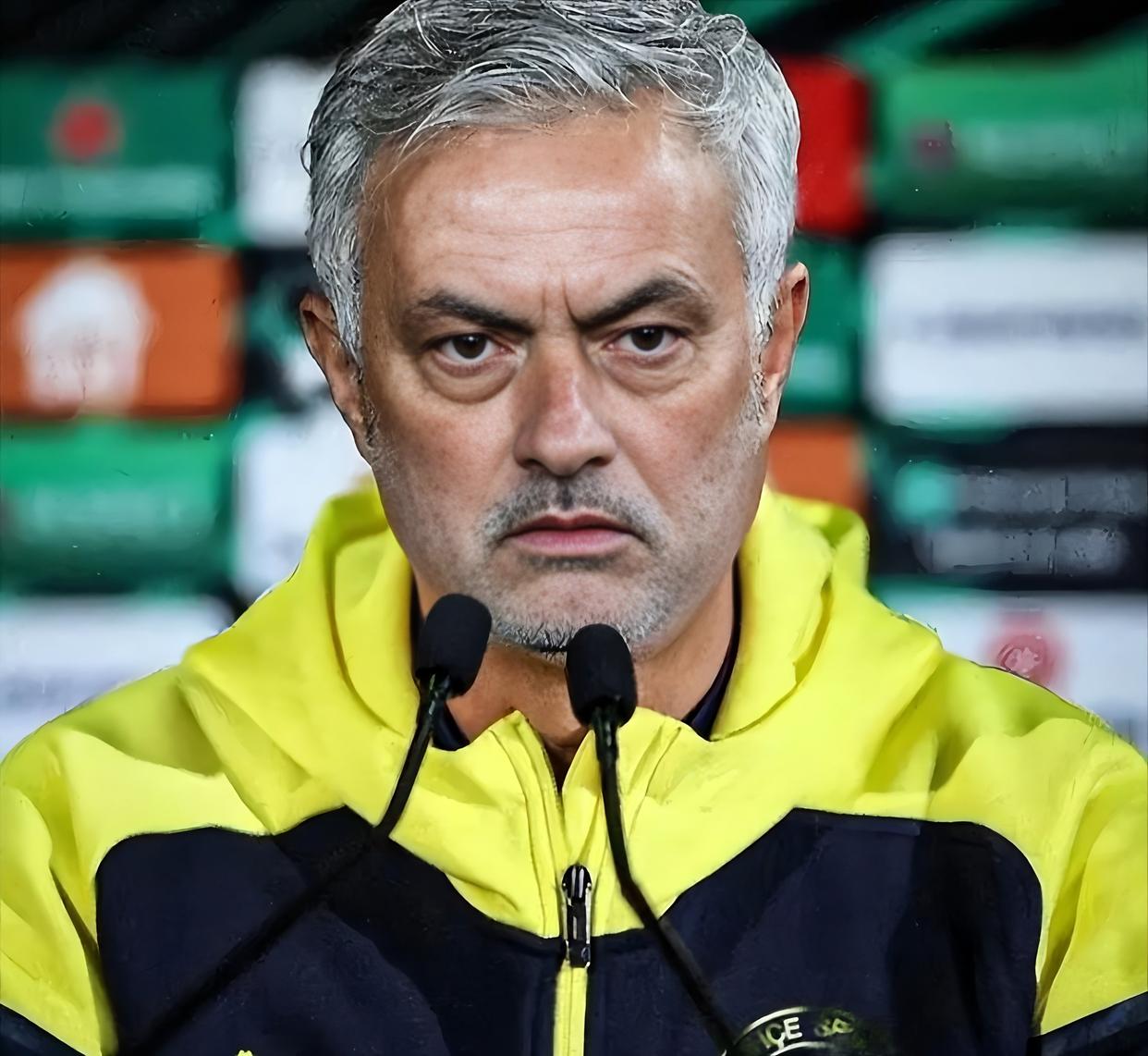 关于太狠了！本菲卡再遭质疑本菲卡防线松动备战法国杯，赛前比利亚雷亚尔备战NBA季后赛的信息